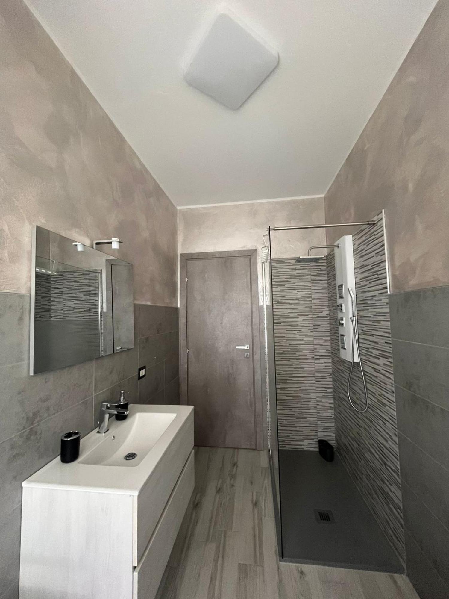 Lady'S Home Piedimulera Luaran gambar